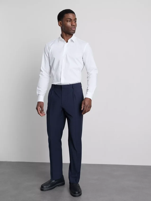 Camisa formal de corte ajustado