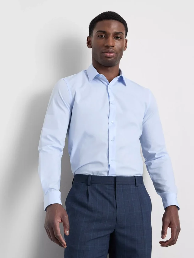 Camisa formal de corte ajustado