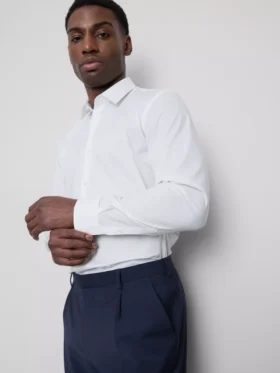 Camisa formal de corte ajustado