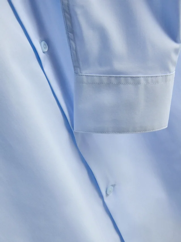 Camisa formal de corte ajustado