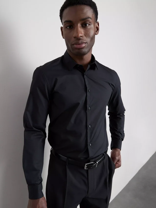 Camisa formal de manga larga y corte regular