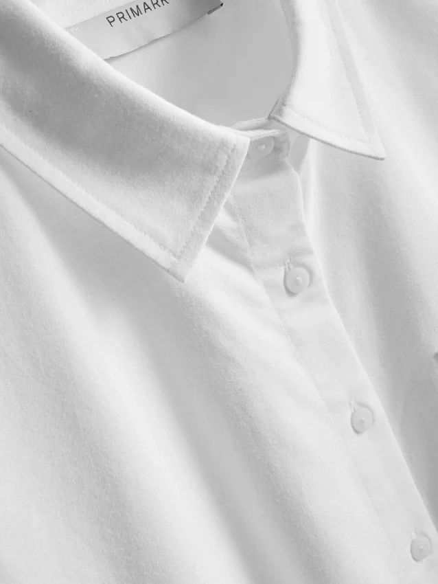 Camisa Oxford imprescindible