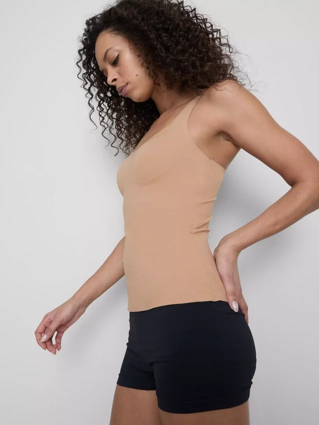 Camisa sin costuras con sostén incorporado