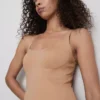 Camisa sin costuras con sostén incorporado