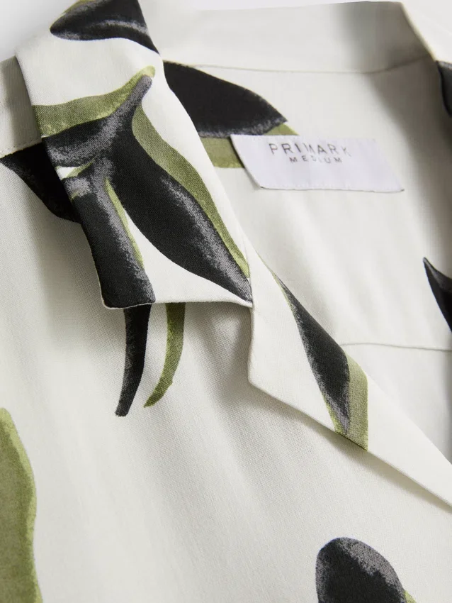 Camisas botánicas de manga corta con botones