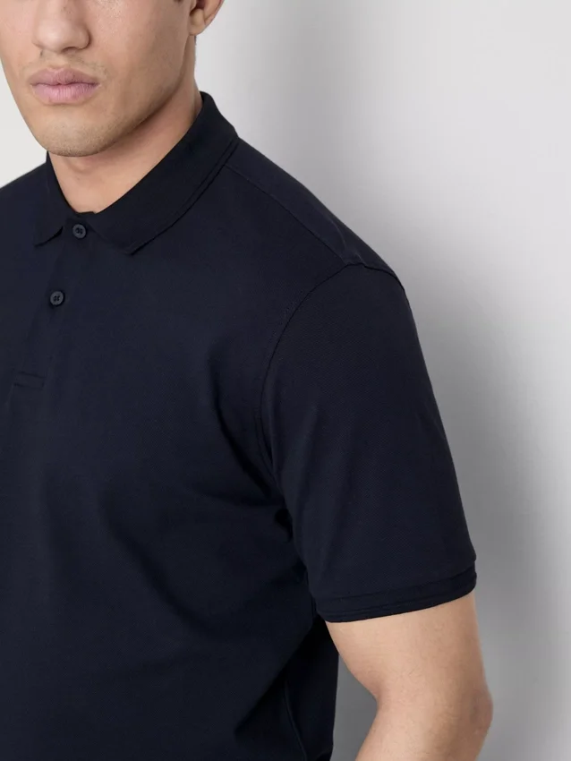 Camisas básicas de manga corta