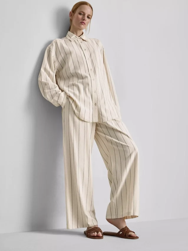 Camisas clásicas de mezcla de algodón con botones