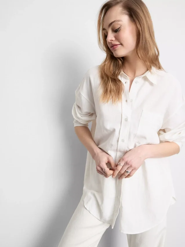 Camisas clásicas de mezcla de algodón con botones