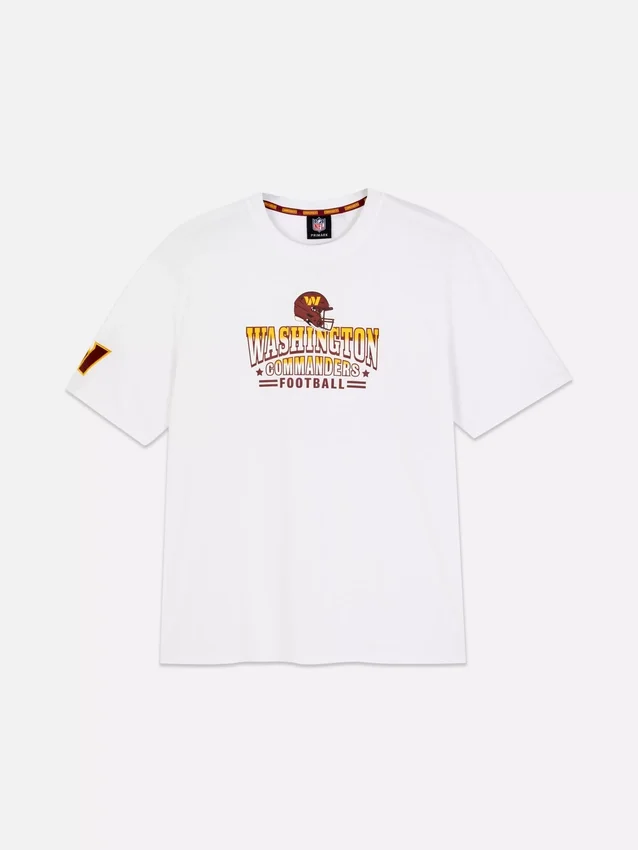 Camisas con el logotipo de los Washington Commanders de la NFL