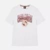 Camisas con el logotipo de los Washington Commanders de la NFL