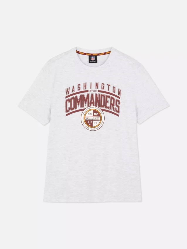 Camisas con el logotipo de los Washington Commanders de la NFL