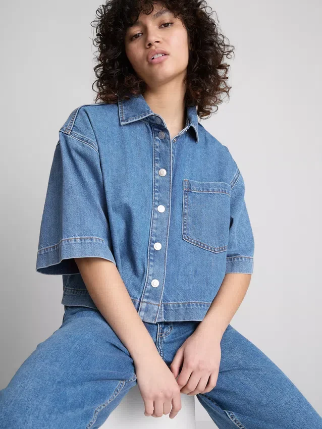 Camisas cortas de corte cuadrado en denim de algodón