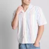Camisas de cuello reverso con rayas del Orgullo