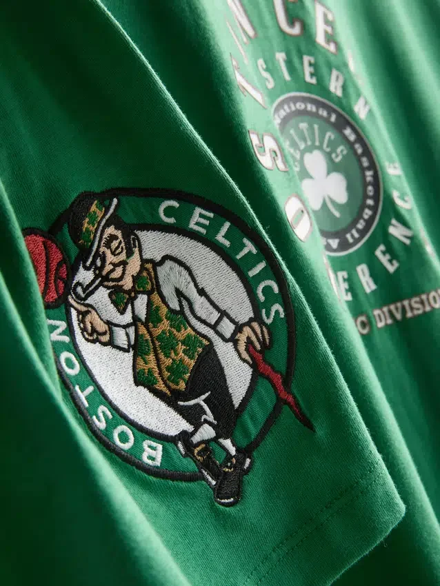 Camisas de los Boston Celtics de la NBA