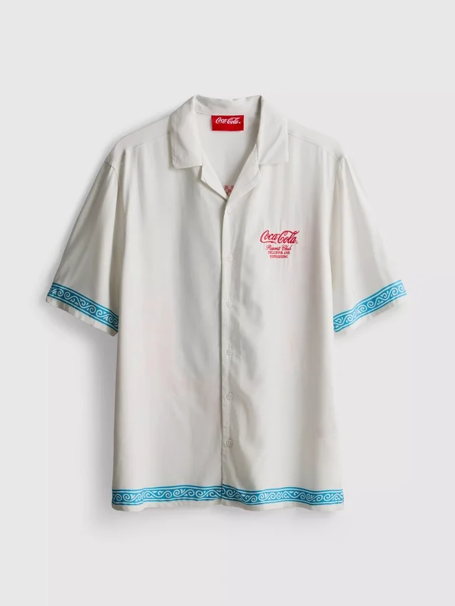 Camisas de manga corta de Coca-Cola