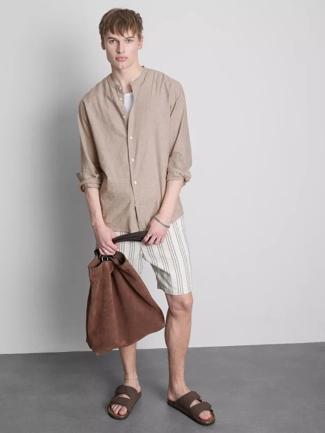 Camisas de mezcla de lino con cuello de abuelo