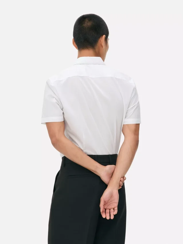 Camisas de pantalones cortos de corte ajustado