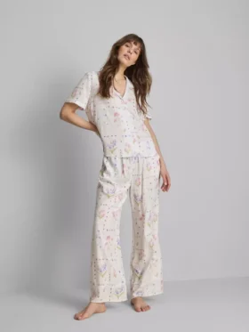 Camisas de pijama de pantalón corto con estampado floral
