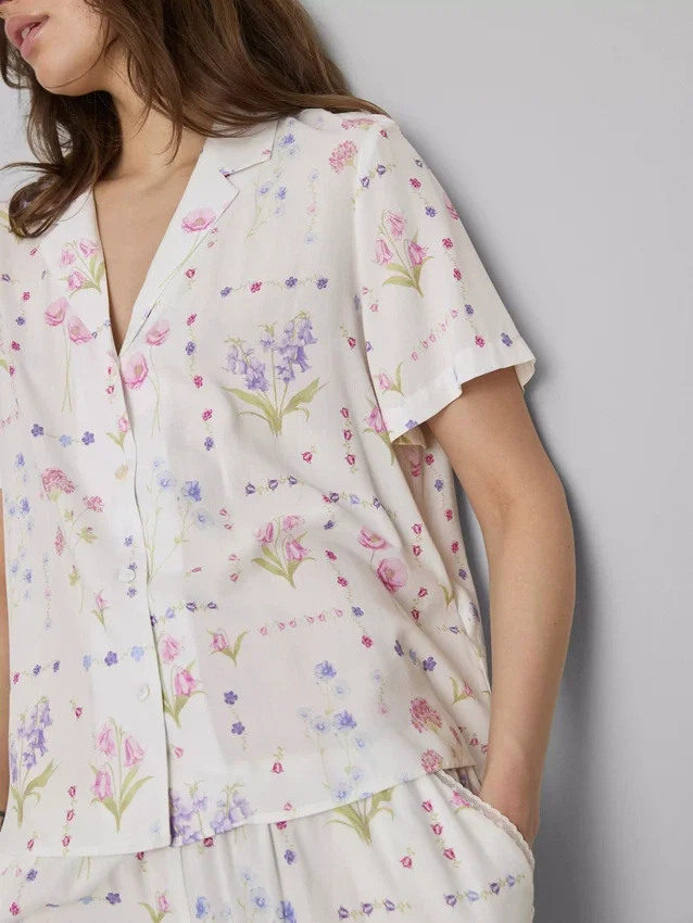 Camisas de pijama de pantalón corto con estampado floral
