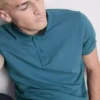 Camisas elásticas Essential