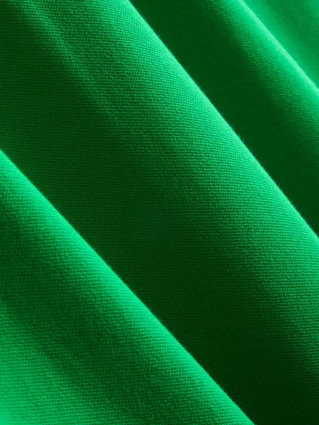 Camisas elásticas Essential