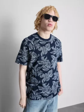 Camisas estampadas de manga corta
