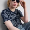 Camisas estampadas de manga corta