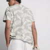 Camisas estampadas de manga corta