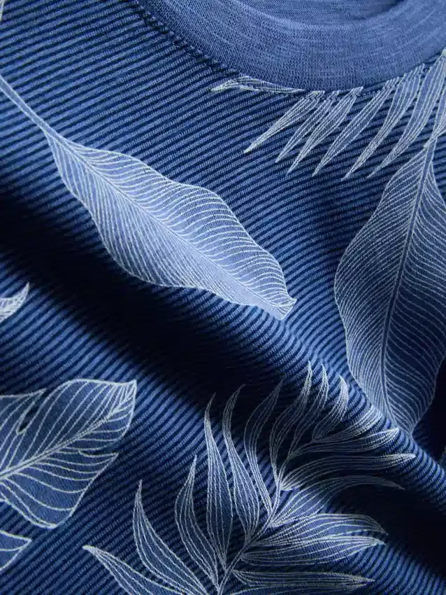 Camisas estampadas de manga corta