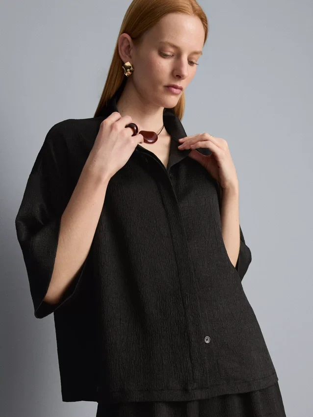 Camisas holgadas de satén texturizado
