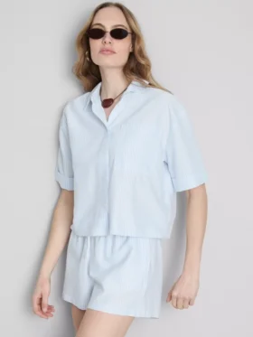 Camisas Oxford cortas de corte cuadrado y manga corta