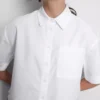 Camisas Oxford cortas de corte cuadrado y manga corta