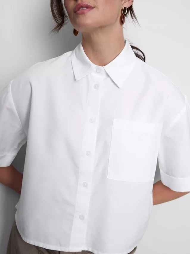 Camisas Oxford cortas de corte cuadrado y manga corta