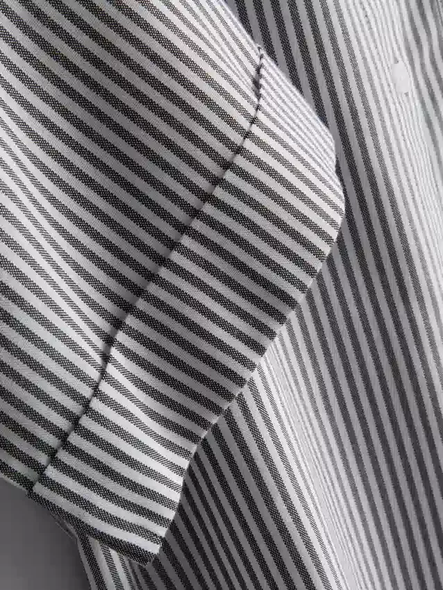 Camisas Oxford cortas de corte cuadrado y manga corta