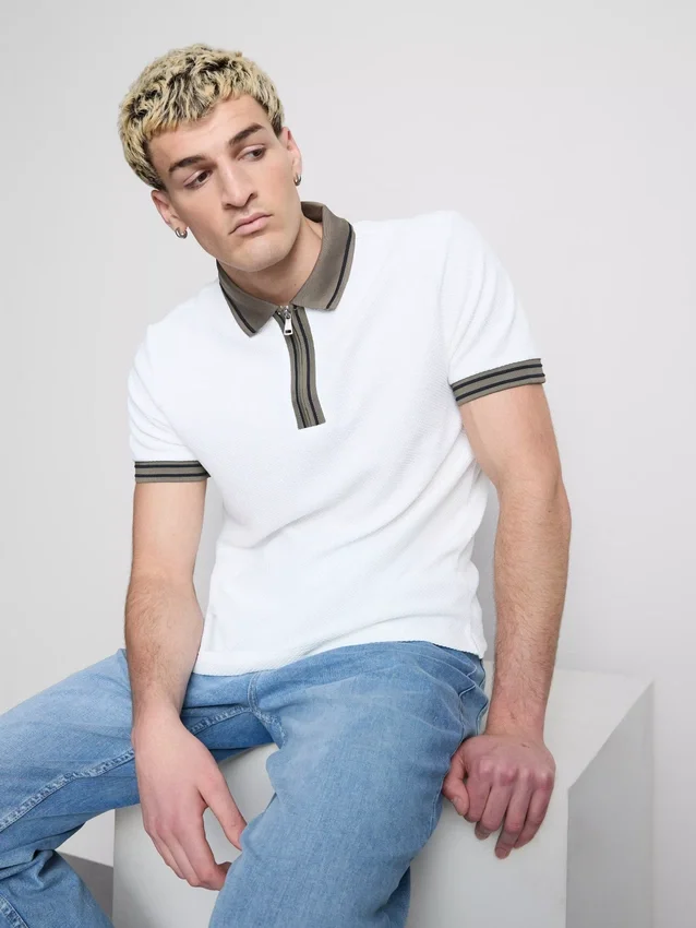 Camisas texturizadas