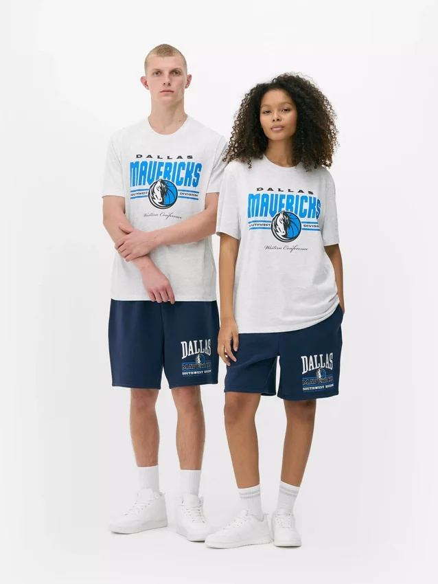 Camiseña de los Dallas Mavericks de la NBA