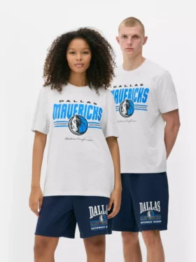 Camiseña de los Dallas Mavericks de la NBA