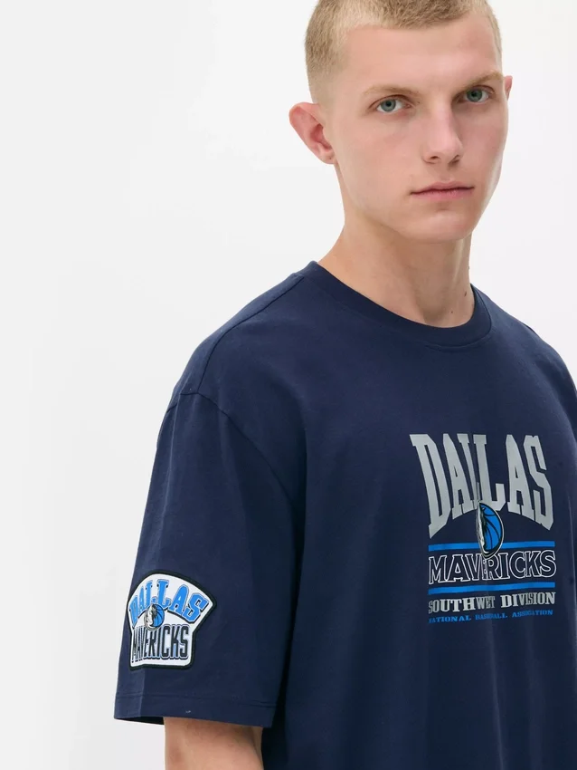 Camiseña de los Dallas Mavericks de la NBA