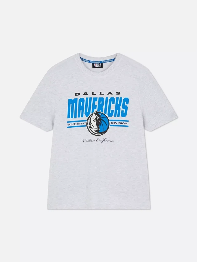 Camiseña de los Dallas Mavericks de la NBA