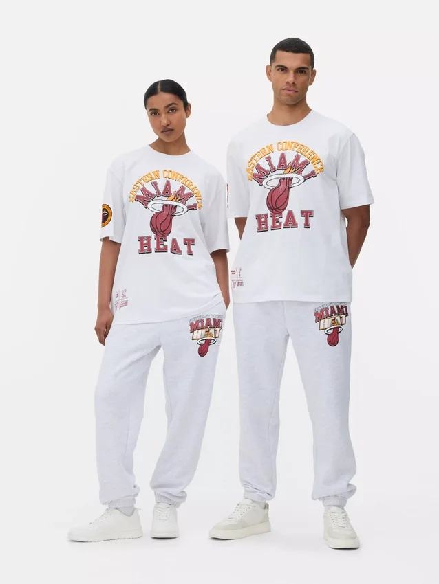 Camiseña de los Miami Heat de la NBA