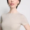 Camiseta básica para bebé con alto contenido de algodón