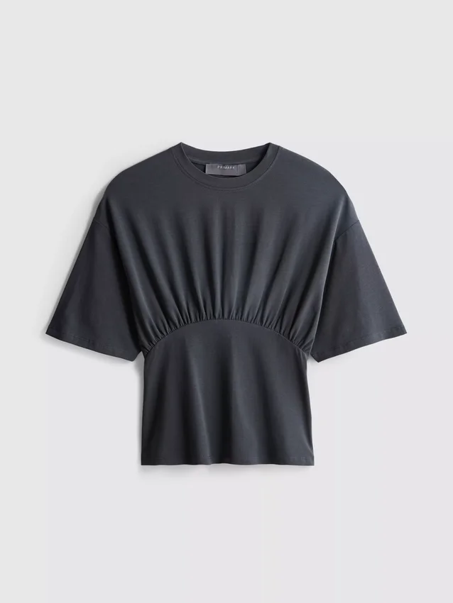 Camiseta con corte imperio
