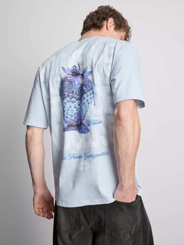 Camiseta con diseño de frutas