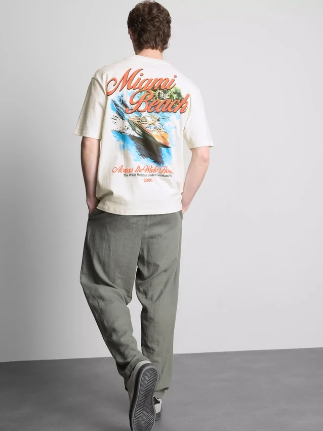 Camiseta con diseño de Miami Beach