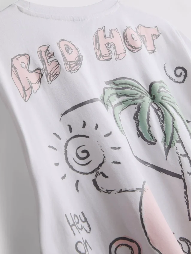 Camiseta con diseño de Red Hot Chili Peppers