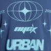 Camiseta con diseño gráfico