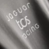 Camiseta con diseño gráfico de carreras de Jaguar TCS