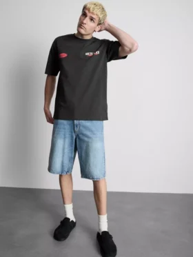 Camiseta con diseño gráfico de Miami
