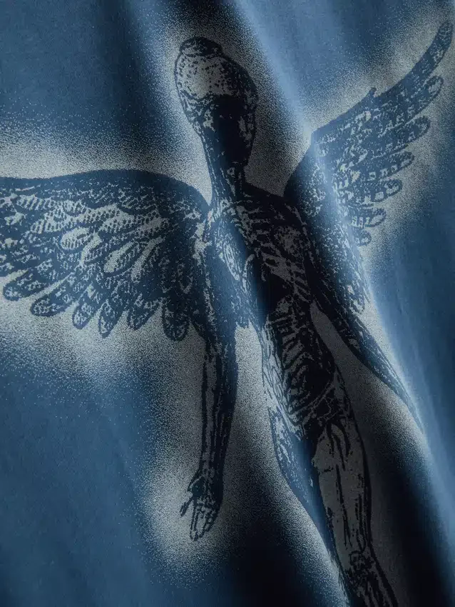 Camiseta con diseño gráfico de Nirvana Angel