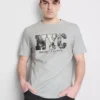 Camiseta con diseño gráfico de Nueva York